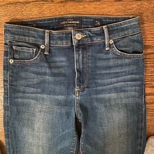 Lucky brand skinny jeans, size 25, dark wash